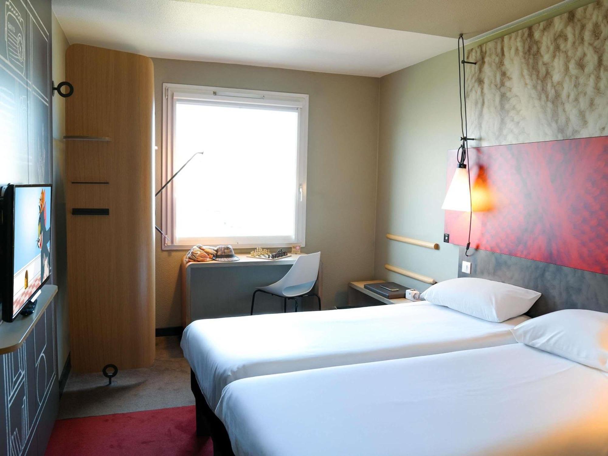 Ibis Caen Porte De Bretagne Bretteville-sur-Odon 외부 사진
